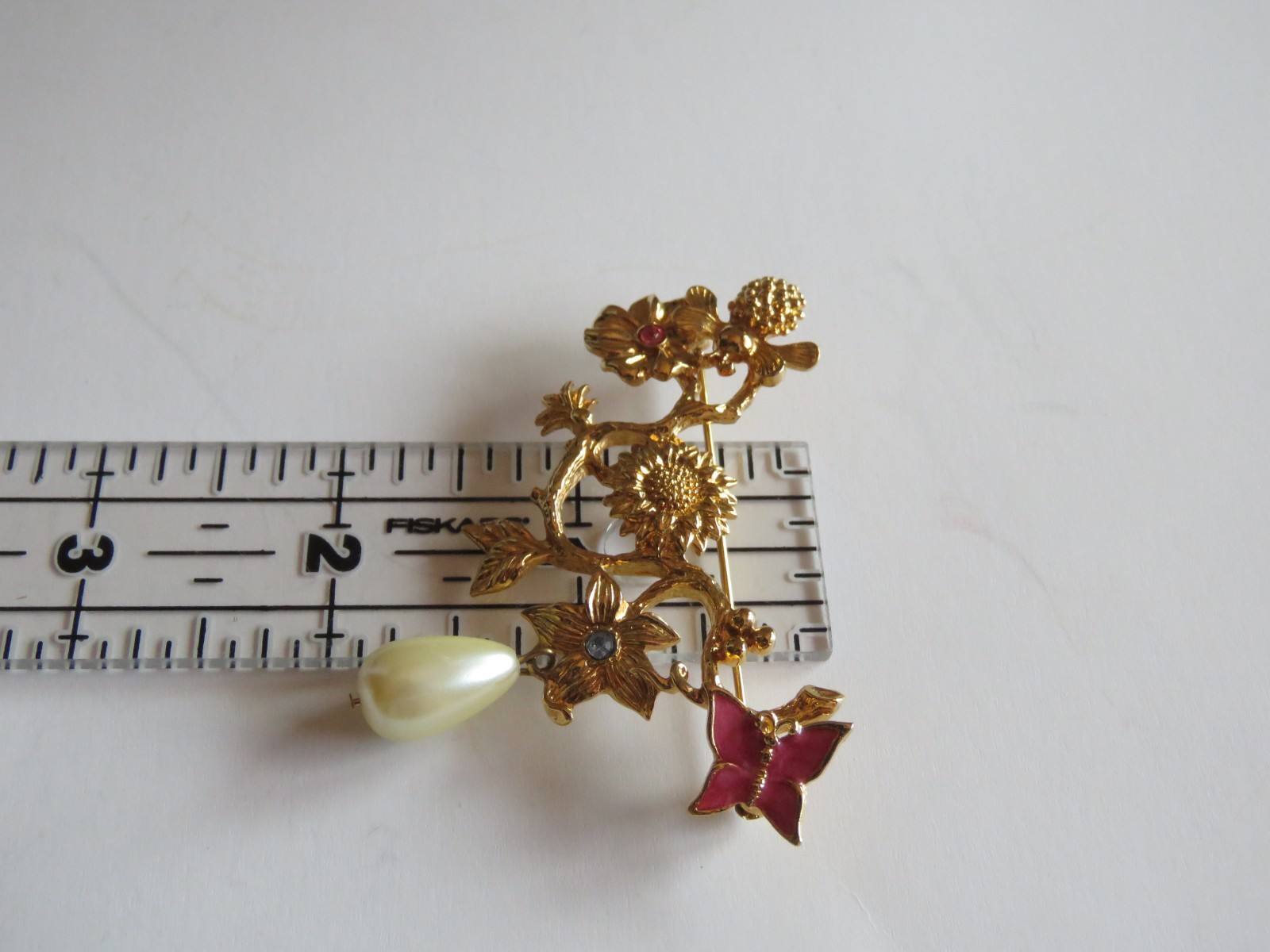 Vintage Garden of Eden Pin Brooch Butterfly Bee Flowers Drop Faux Pearl Avon