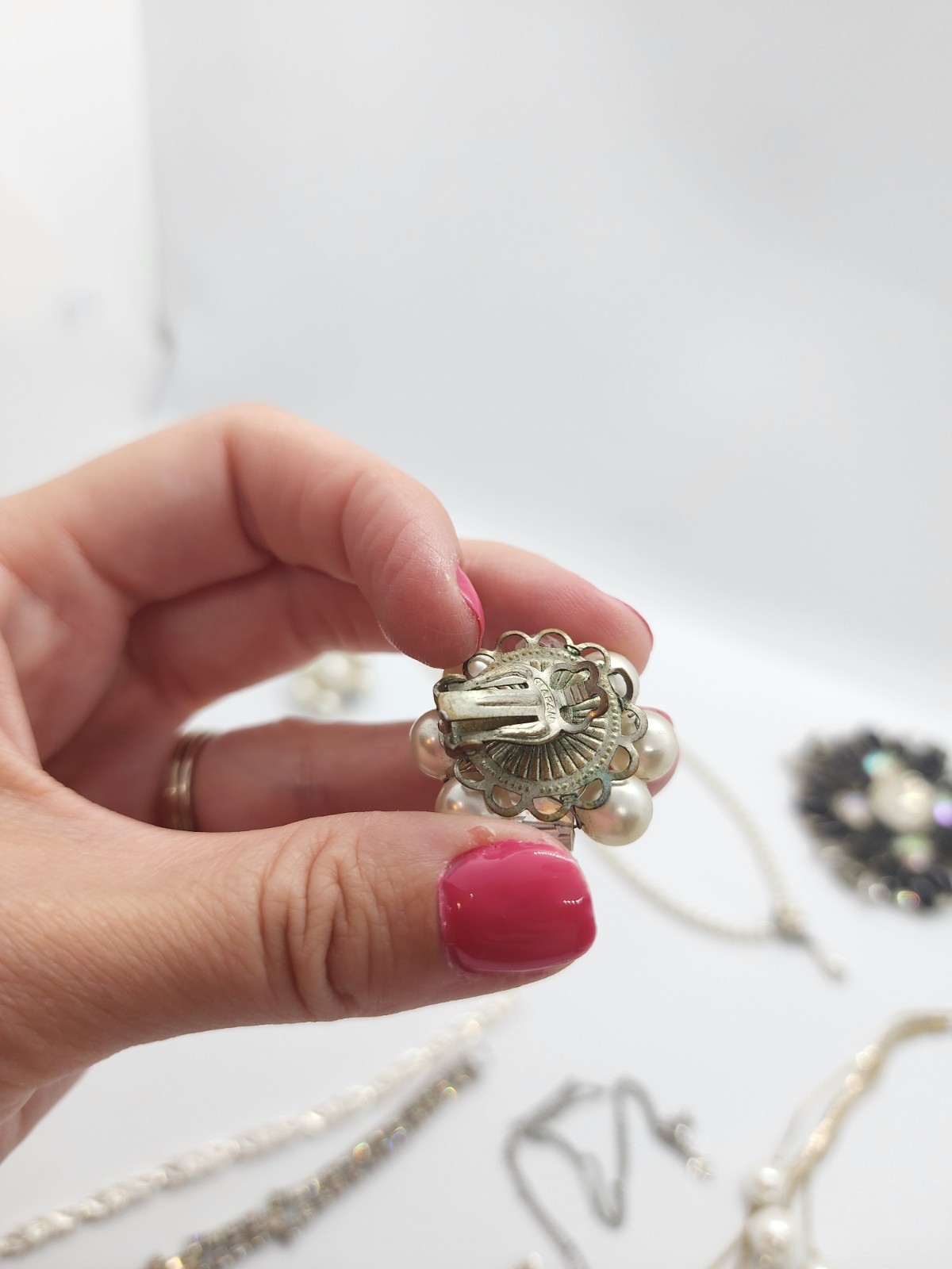 SIGNED 1lb Vintage / Modern Jewelry Lot Wearable Bundle / Lot