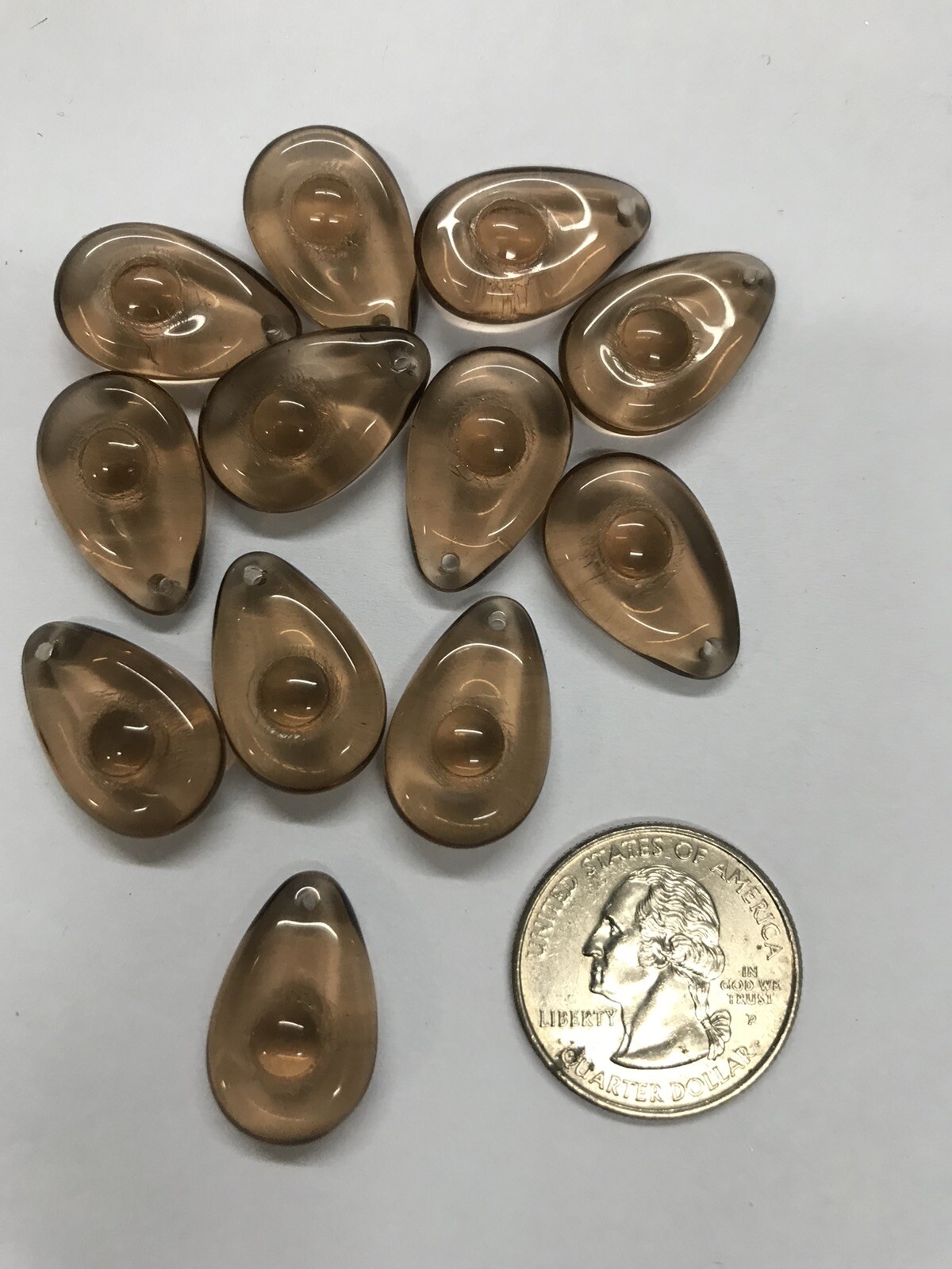 22MM VINTAGE GLASS WEST GERMAN TRANSPARENT SMOKEY TOPAZ PENDANT (16 PCS)