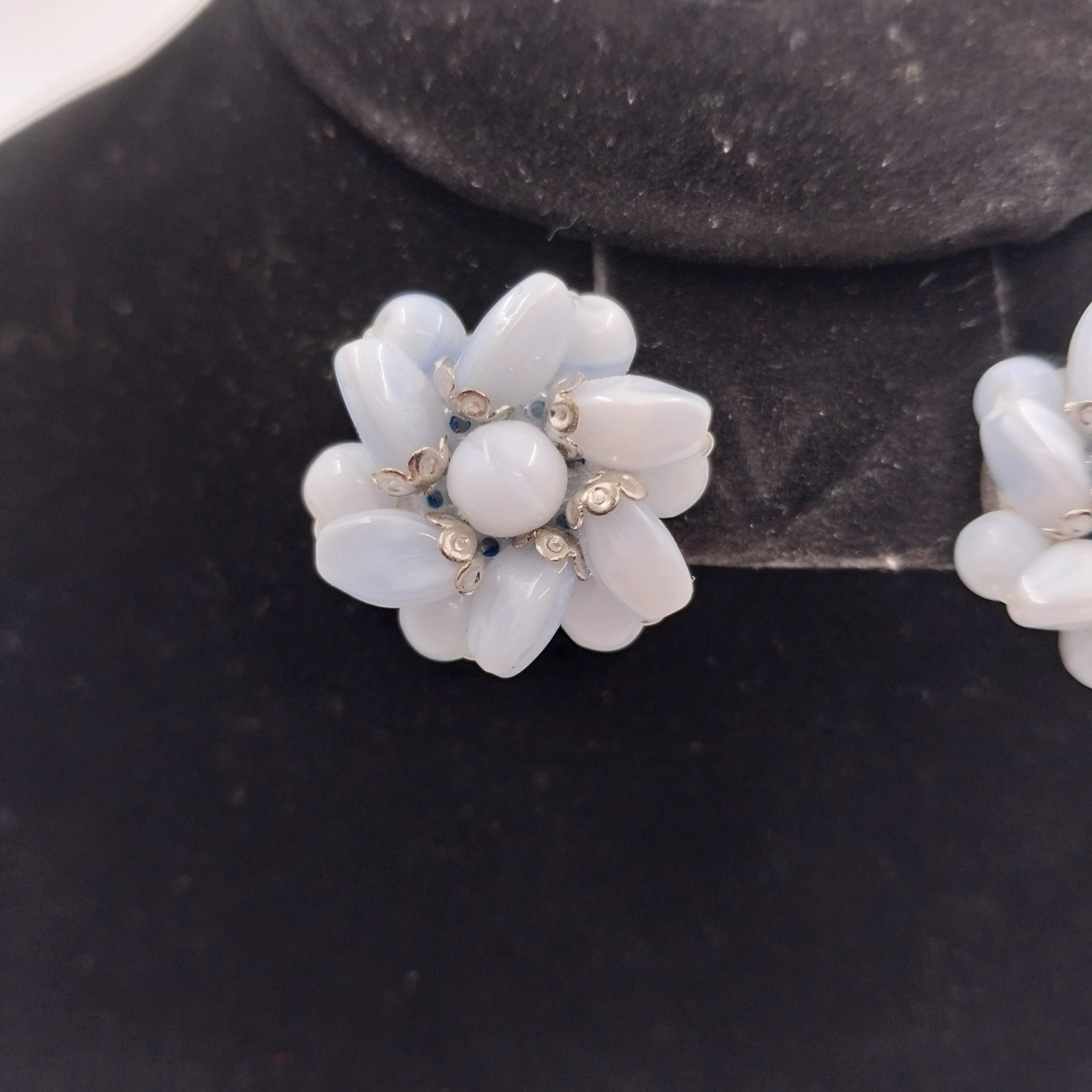 White Oval And Round Beaded with Silver Tone in Flower Shape Push Back Earrings