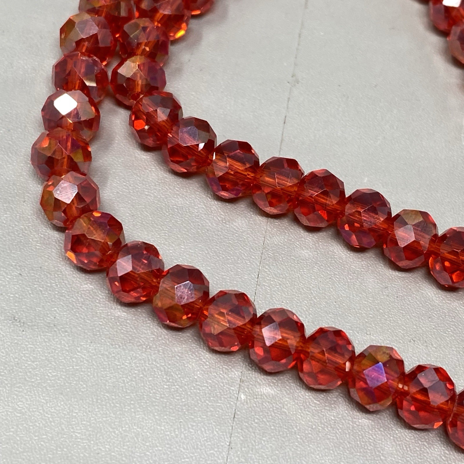 Red Aurora Borealis Glass Bead Necklace Colar Iridescent Shiny Round Faceted 18″