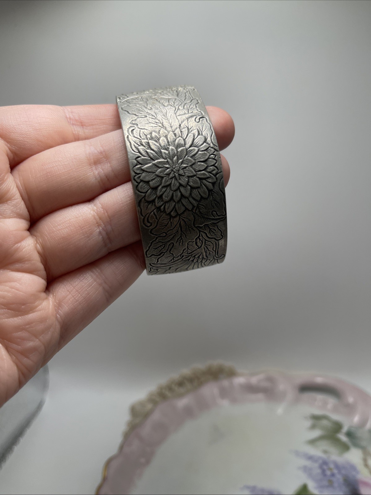 November flower pewter bracelet Salisbury Pewter
