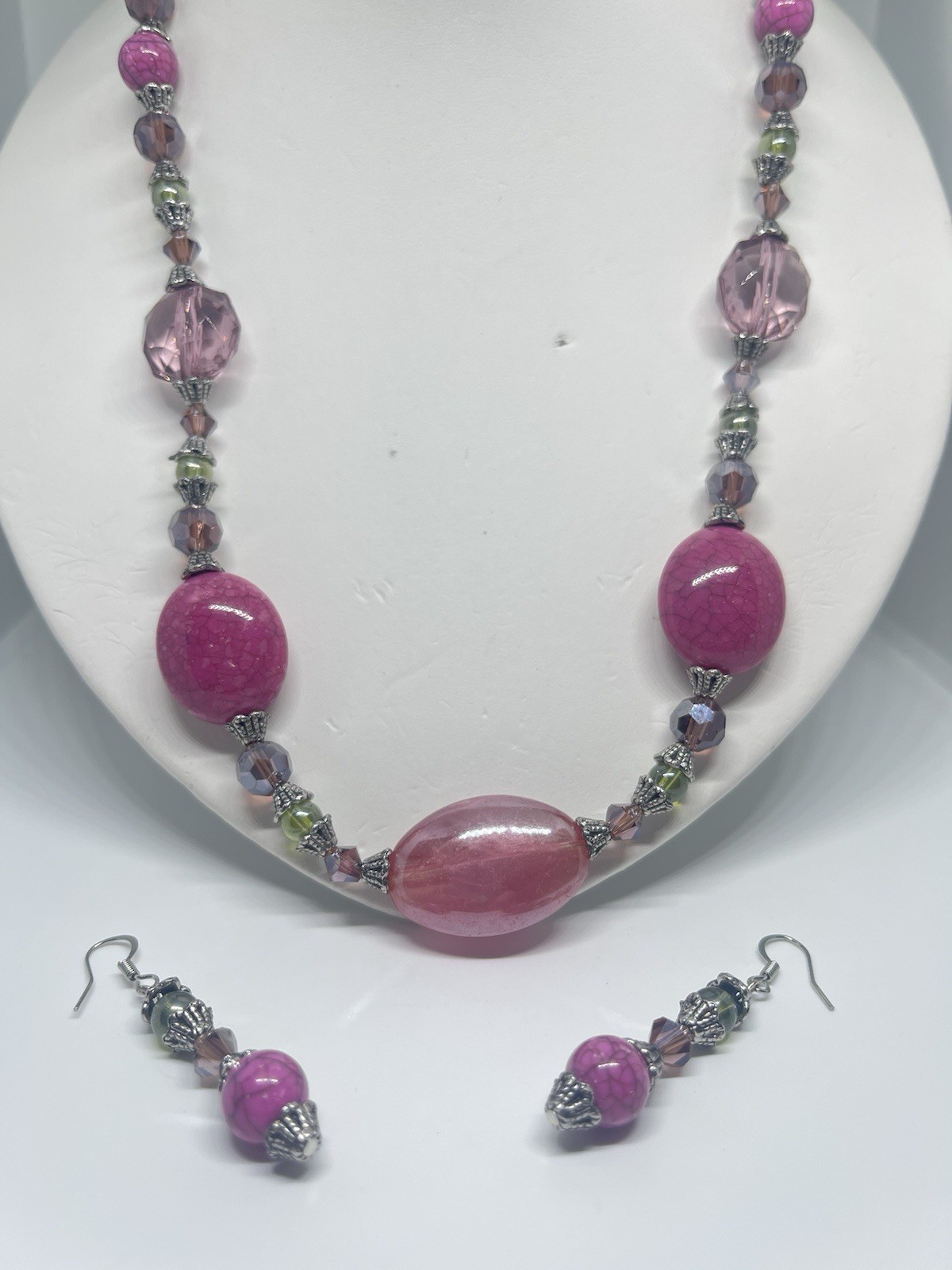 Vintage 80’s Pink And Green Glass And Crystal Bead Necklace & Earrings Set 20”