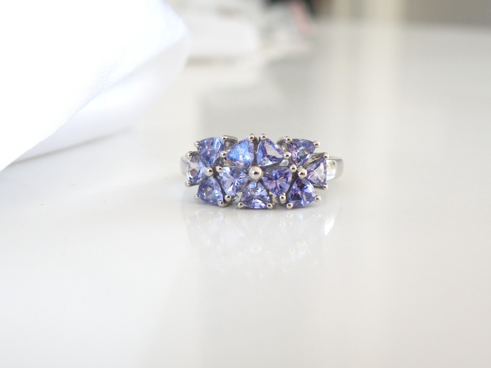 Vintage Sterling Silver 925 Natural Heated Tanzanite Band Ring Size 7