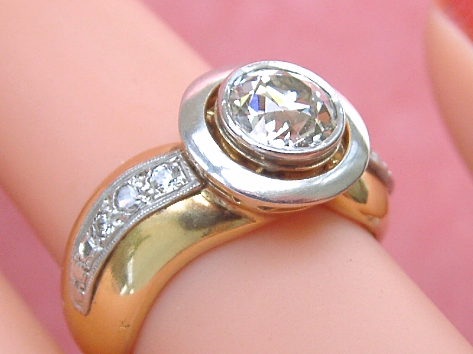 VINTAGE 1.10ct EURO DIAMOND 18K THICK BAND UNISEX SOLITAIRE ENGAGEMENT RING 1940