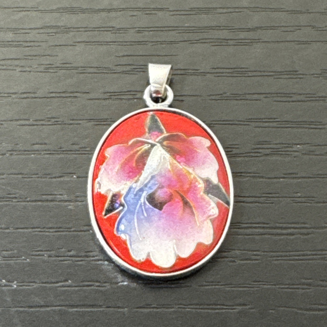 Vintage Floral Enamel Pendant Silver / Chrome Toned Finish