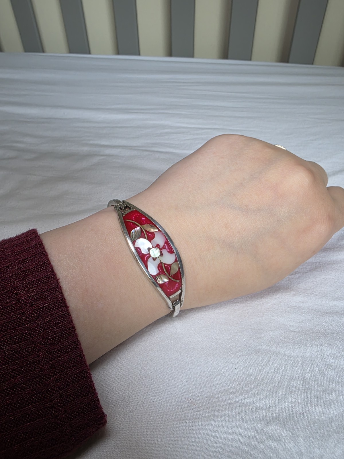 Vintage Red And Silver Floral Hinged Bangle Bracelet 80s