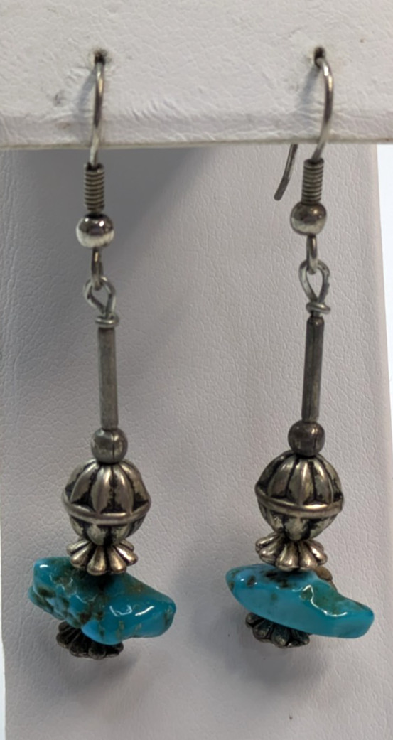 VTG Turquoise Stone Silver Tone Southwestern Drop Pierced Earrings 1.25″