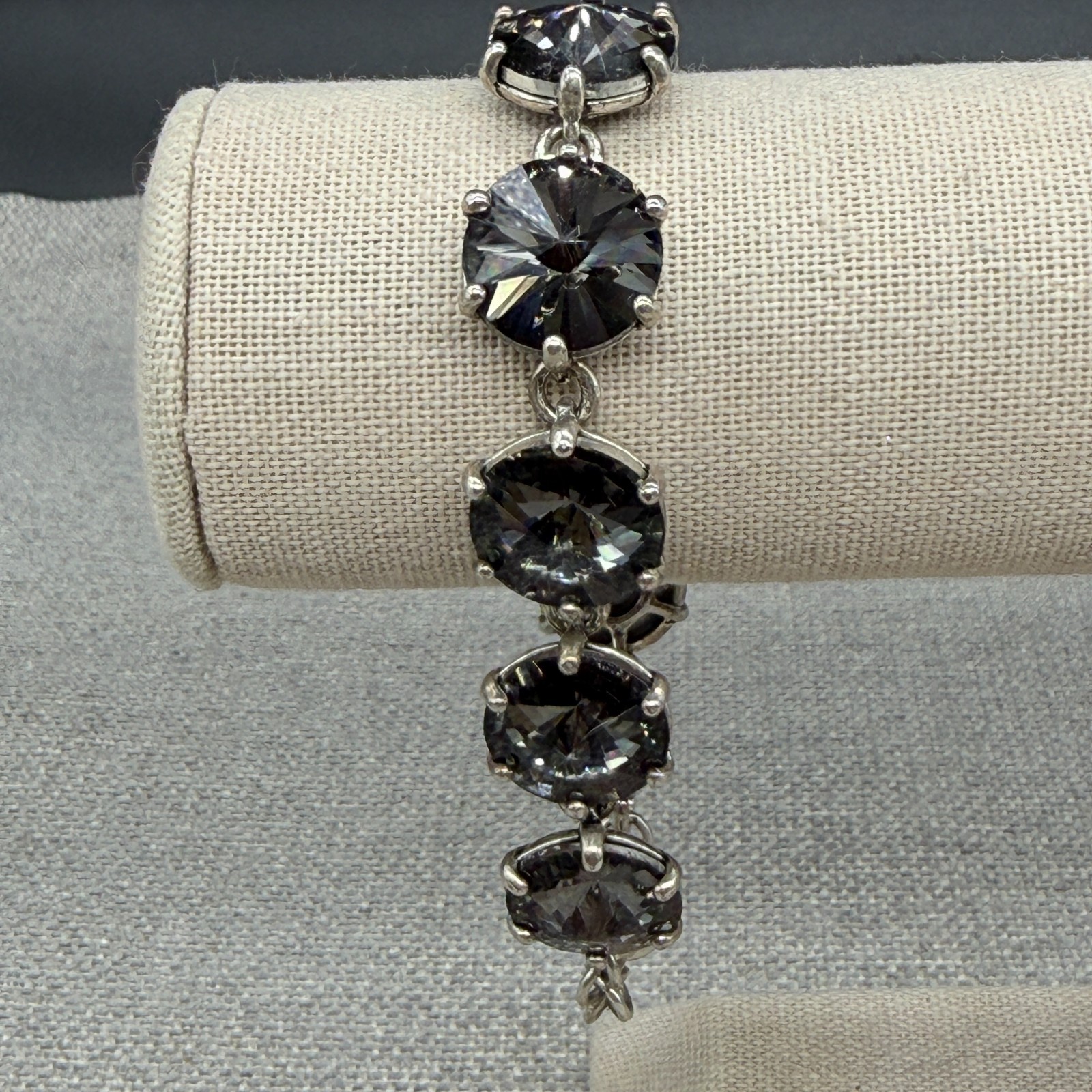 Vintage Stella Dot Amelie Bracelet Gray Rivoli Rhinestones Silver Tone