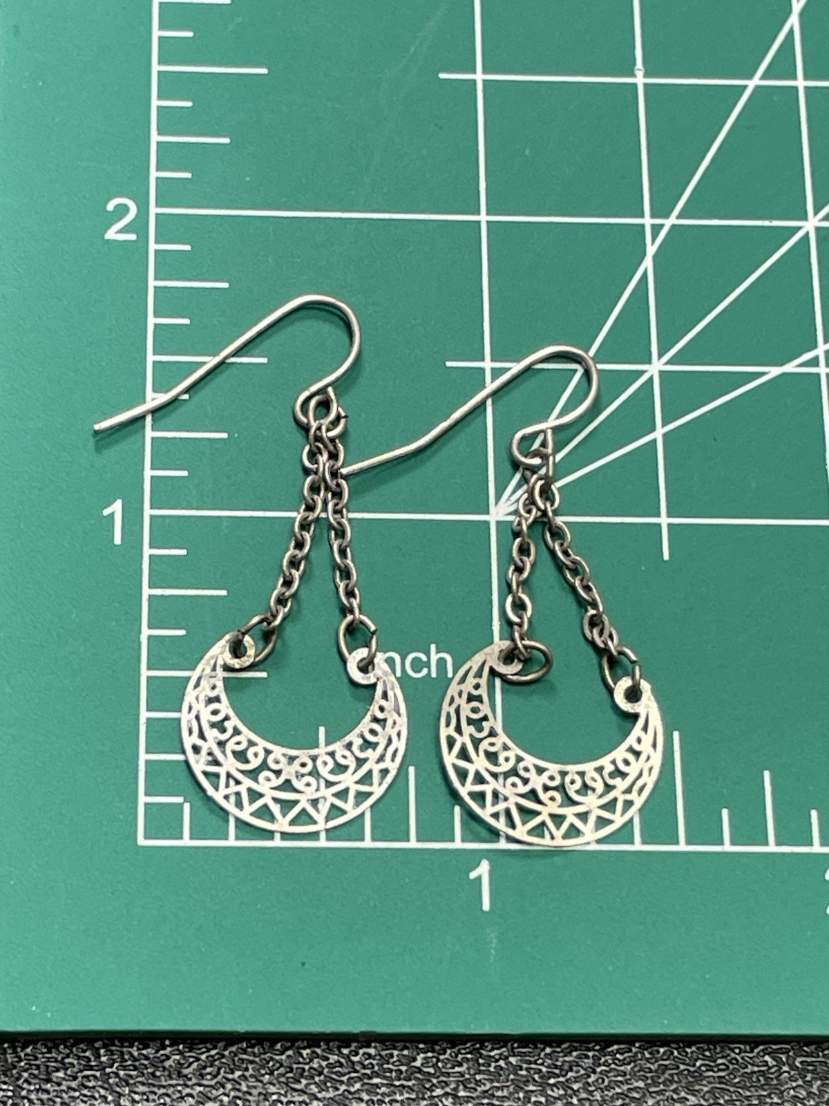 Vintage 1.5” Silver Tone Filigree Crescent Moon Chain Dangle Earrings