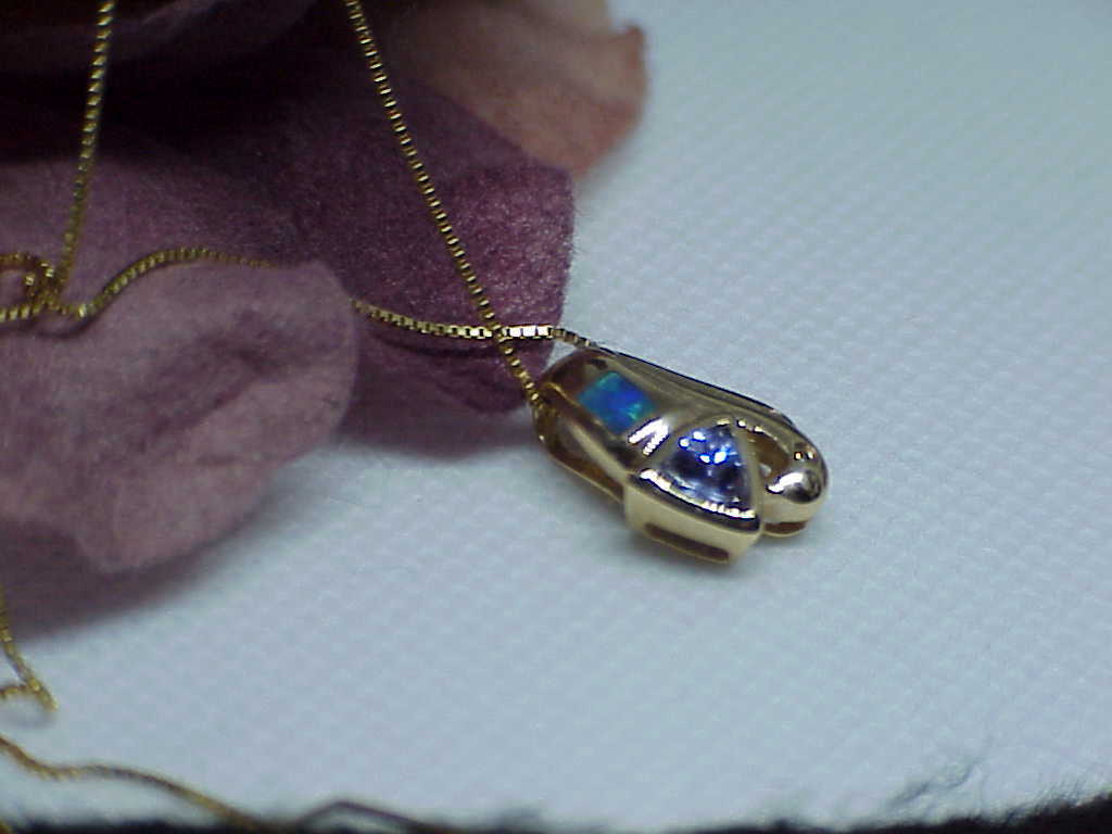 14K Black Opal Trillion Tanzanite 2 Diamond Pendant Necklace Yellow Gold New Tag