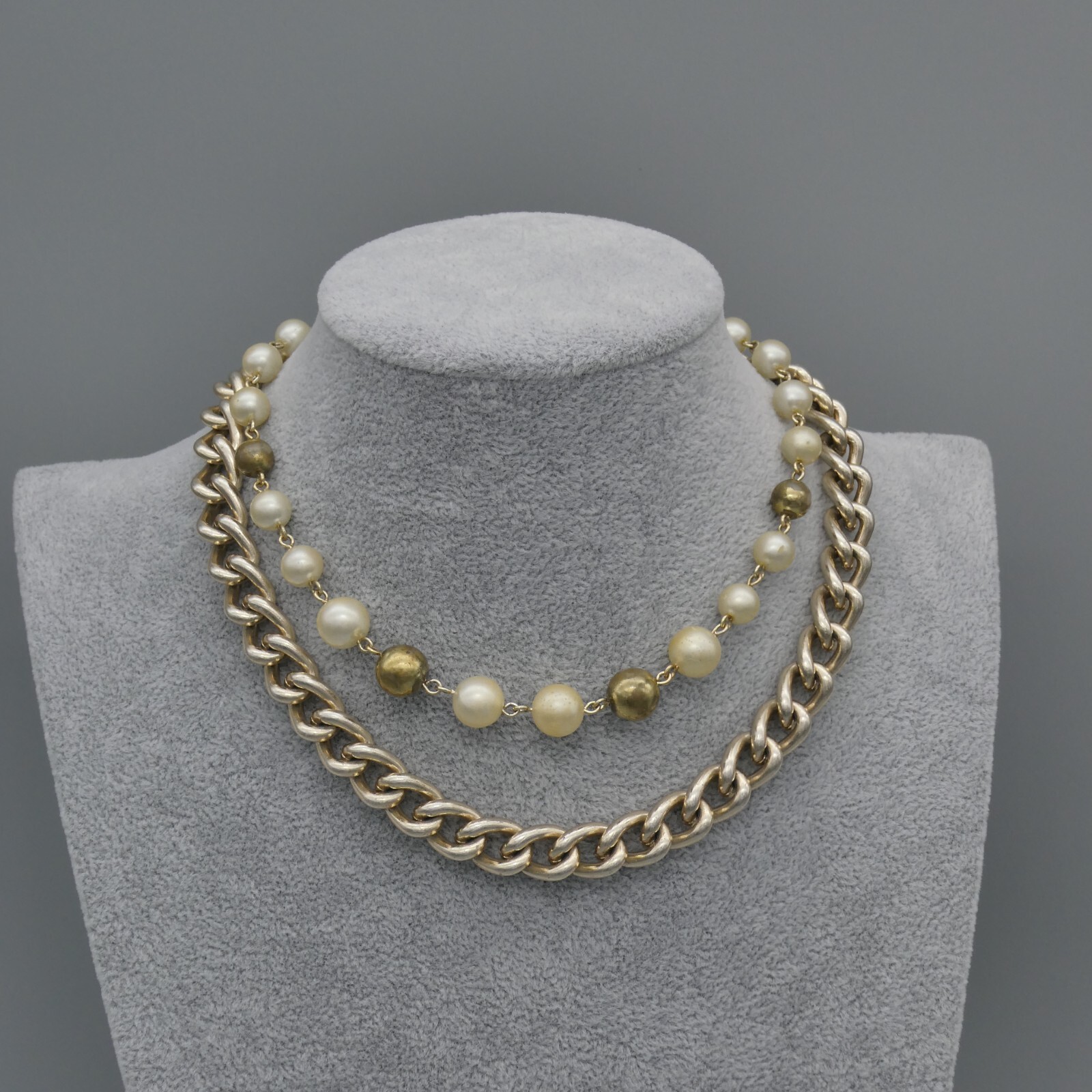 Vintage Dual 2 Strand Choker Necklace Faux Pearl Gold-Tone Curb Link Japan 15″