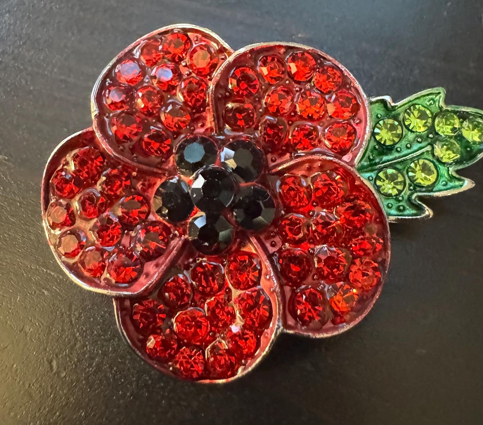Vintage Red Poppy Flower Black Crystal Rhinestone Brooch Pin B22