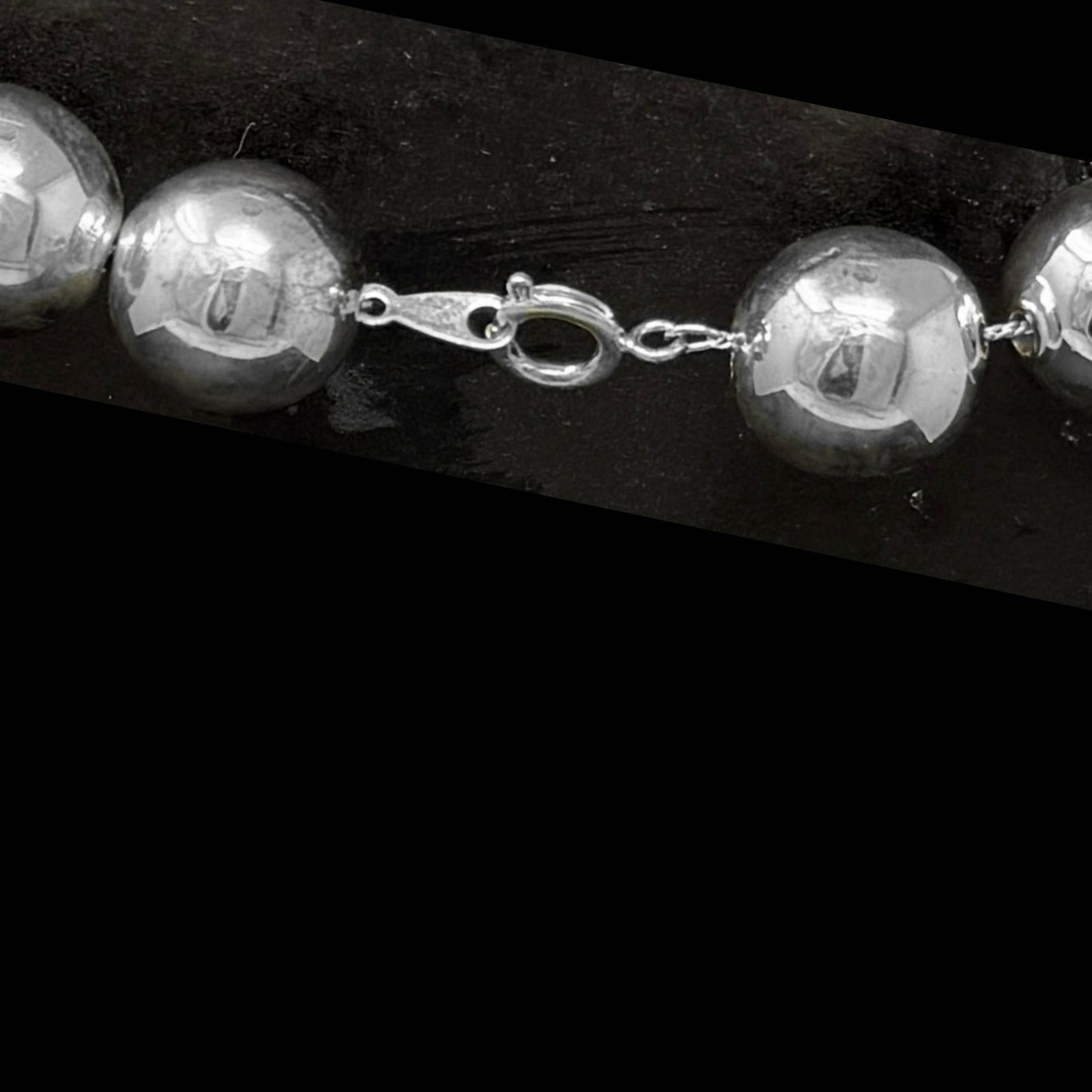 Vintage 16″ Necklace Heavy Silver Tone 16mm Bead 64 Grams NOS Bridesmaids Gift