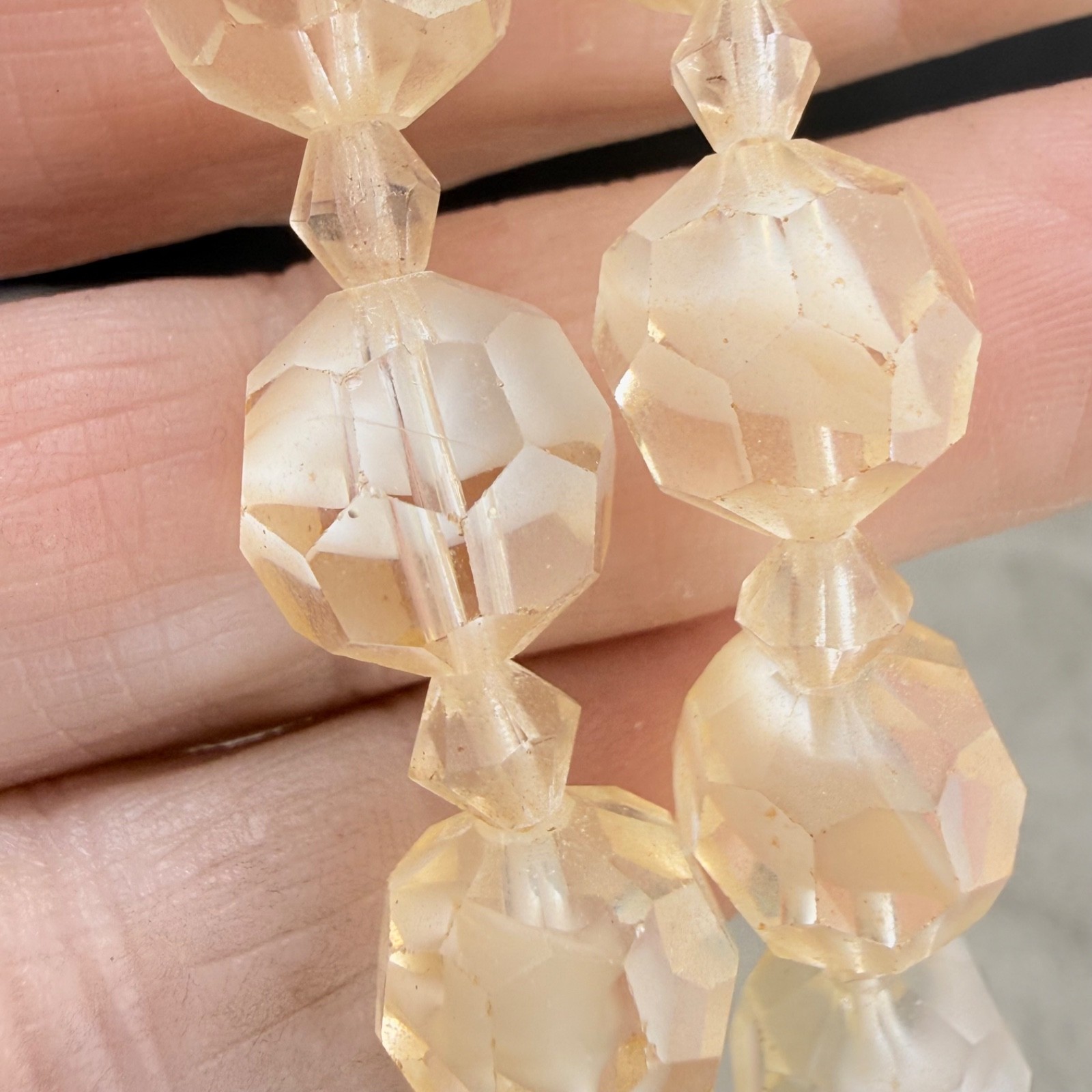 Vintage Faceted Glass Necklace Beaded White Clear Swirl 14”