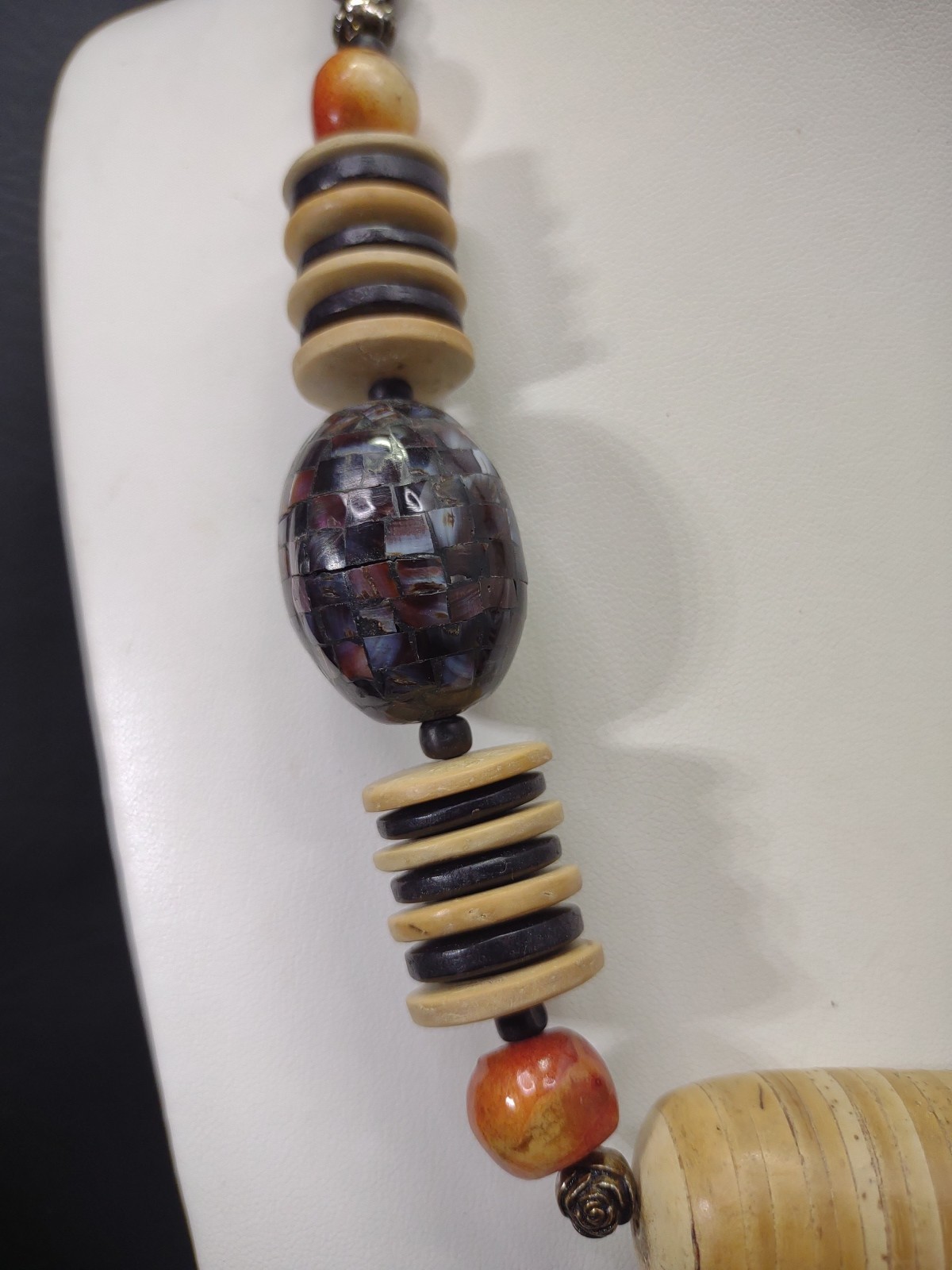 Vgt NEEDS REPAIR Boho Chunky Wooden Inlaid Abalone Shell Mosaic Beaded Necklace