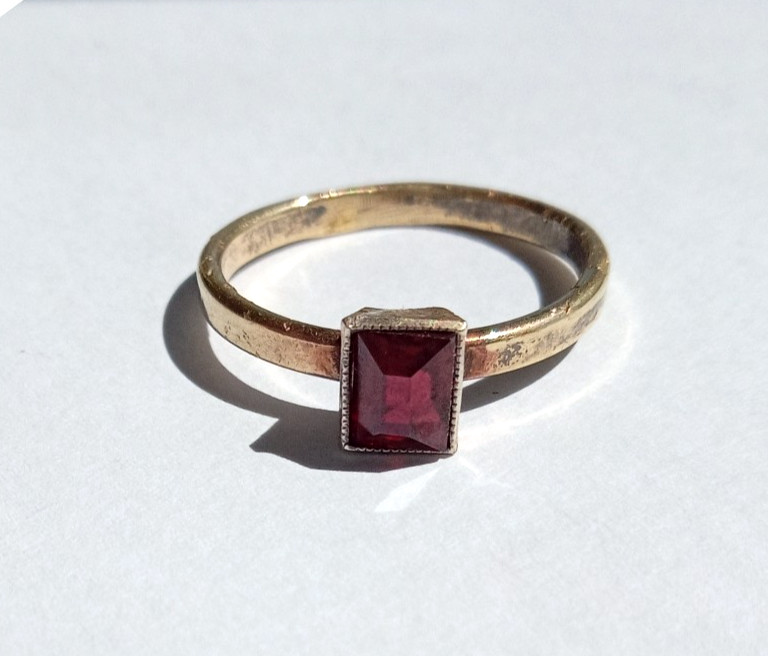 Vintage Ring Red stone Gilt Silver 875 star USSR times Women’s Jewelry size 4.75