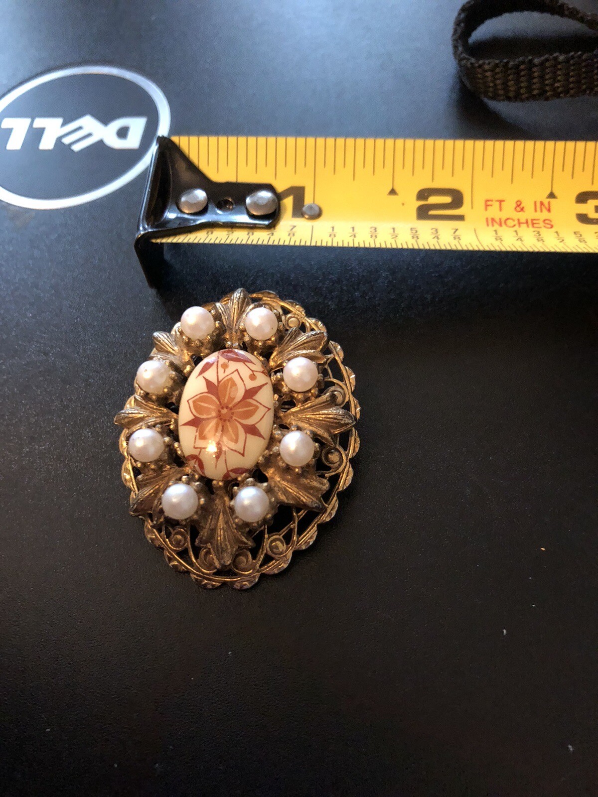 Statement Vtg Faux Pearl gold tone pin brooch- Outfit Enhancer-