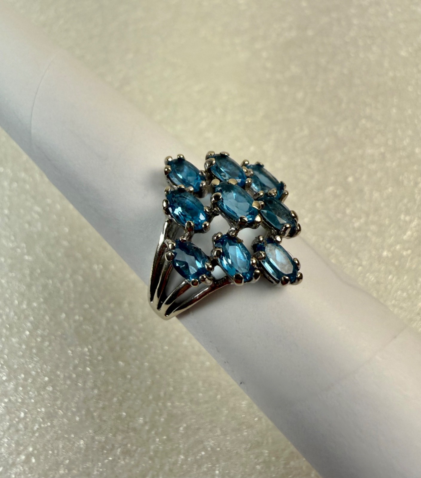 Vintage 10k White Gold Blue Topaz Cluster Ring Size 6.5