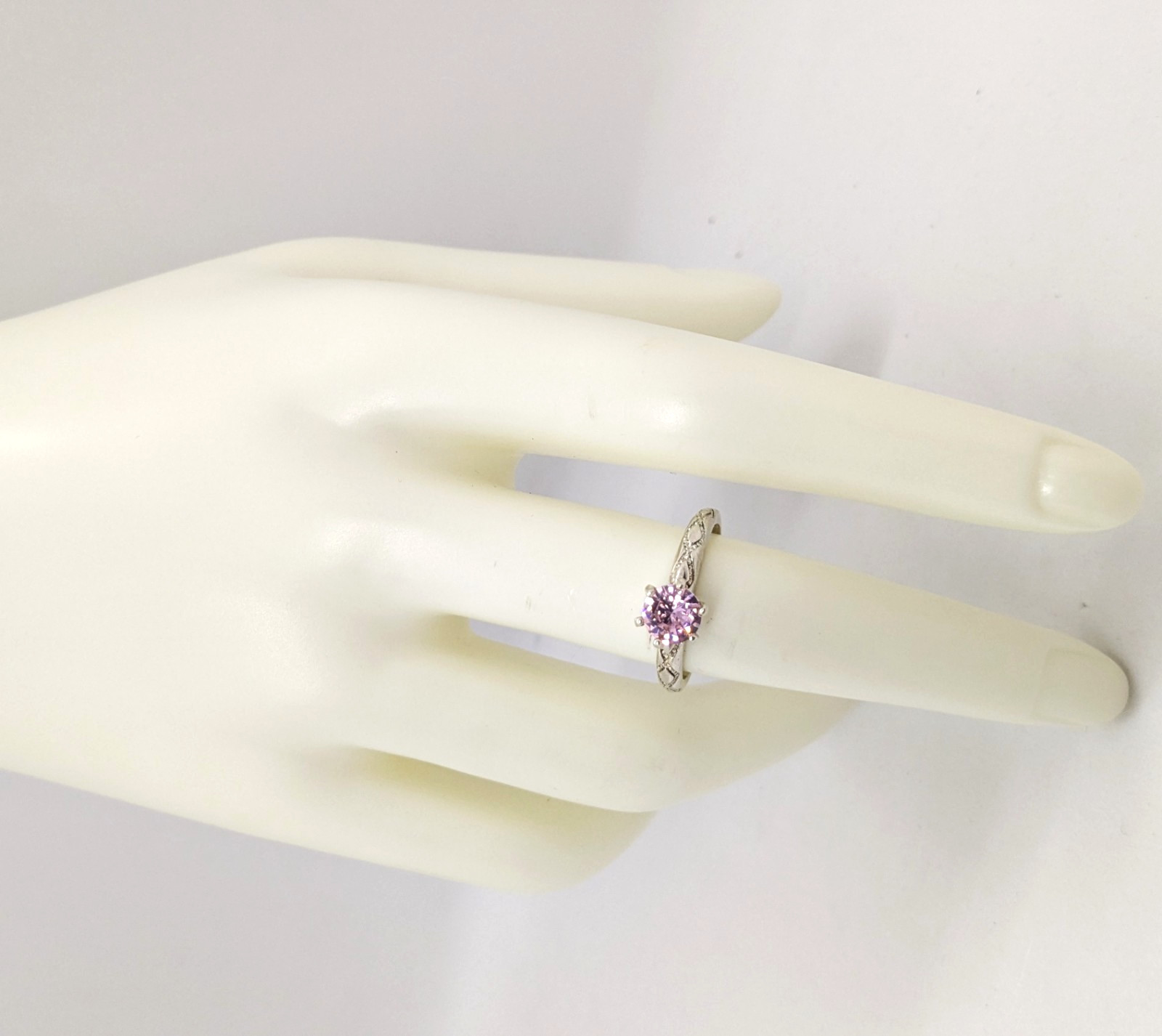 Vintage Luxury RING Silver 925 with Bright Stone -size: 7.75US (17.5mm) | UA #8