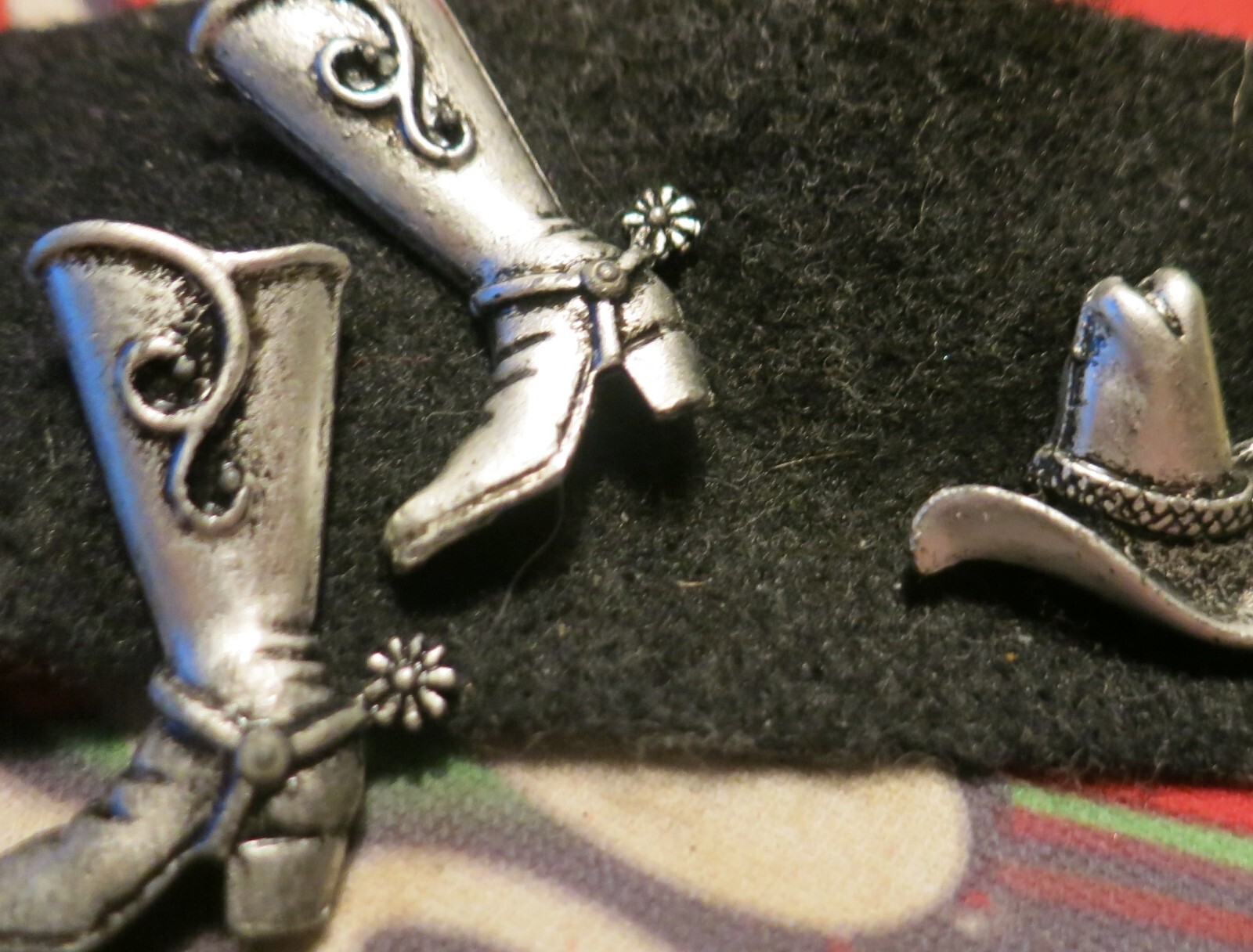 Western Cowgirl Boots & Hat Scatter Pins Set Silver Tone Lapel Brooch