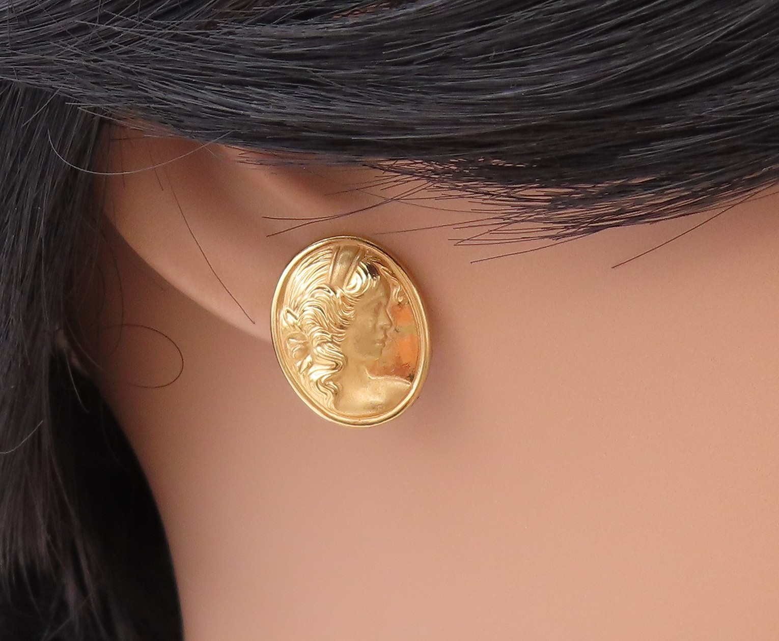 14K GOLD Vintage Earrings Classic Lady Profile Portrait Oval Studs GE357
