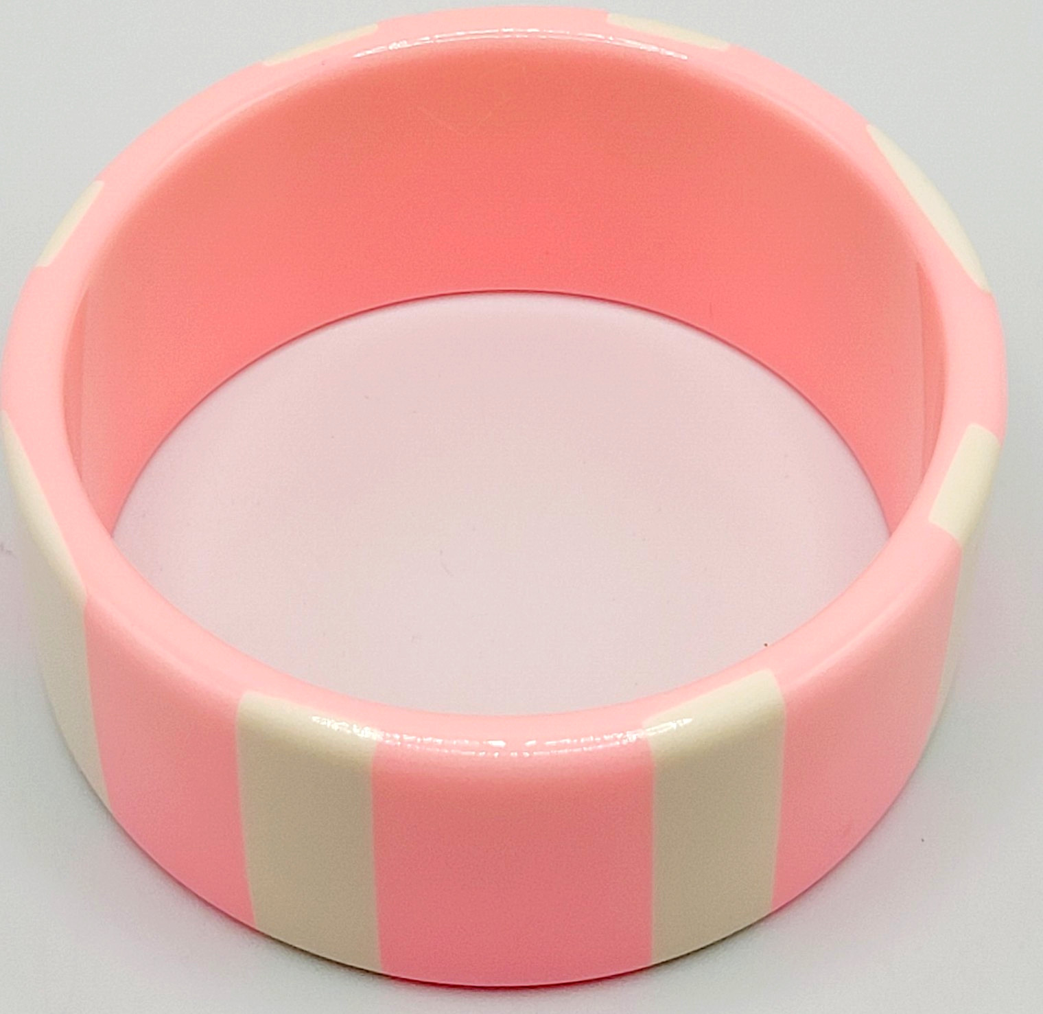 Bright Bubble Gum Cotton Candy Cream Stripe Chunky Acrylic Vtg Bangle Bracelet