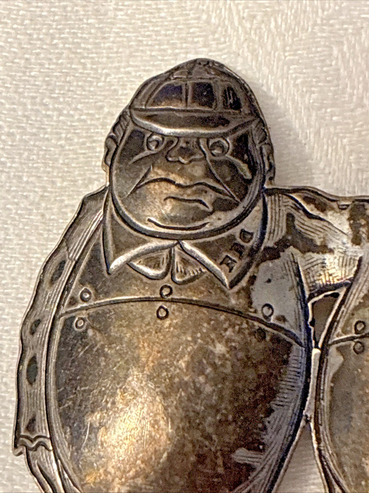 Vintage Kit Carson Sterling Brooch Tweedle Dee Tweedle Dum Disney?