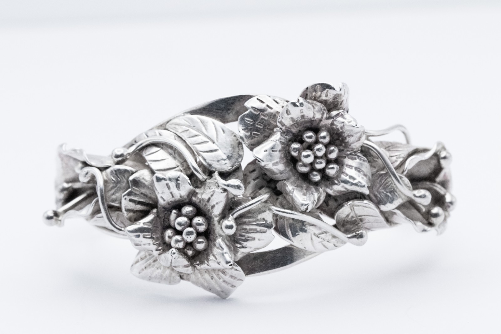Sterling Silver 925 Floral Bangle Cuff Bracelet Flower Leaf 51.95g Hobé Maybe