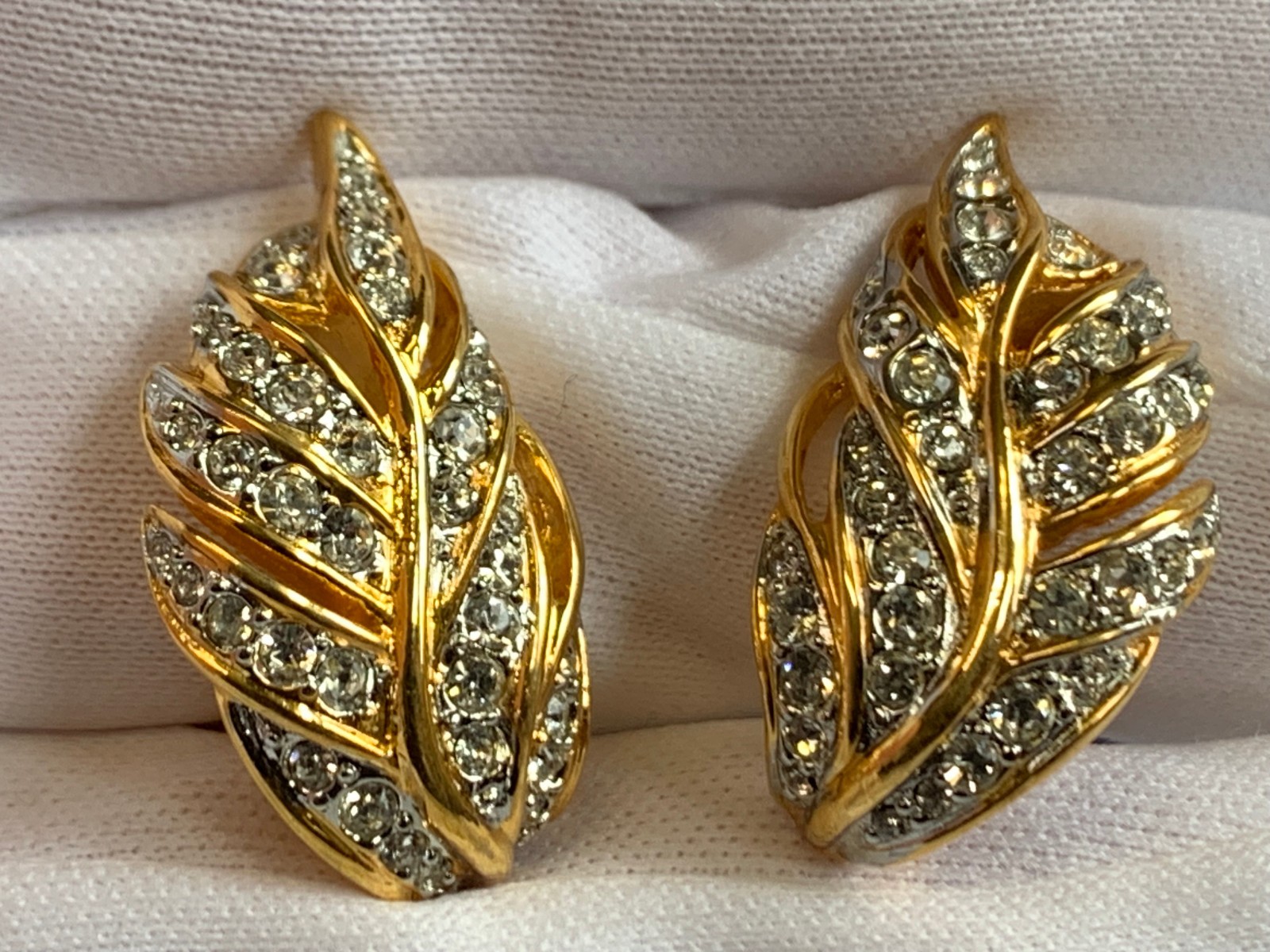 Estate Auction Jewelry Collection Clip-On Earrings Replica Costume Jewelry