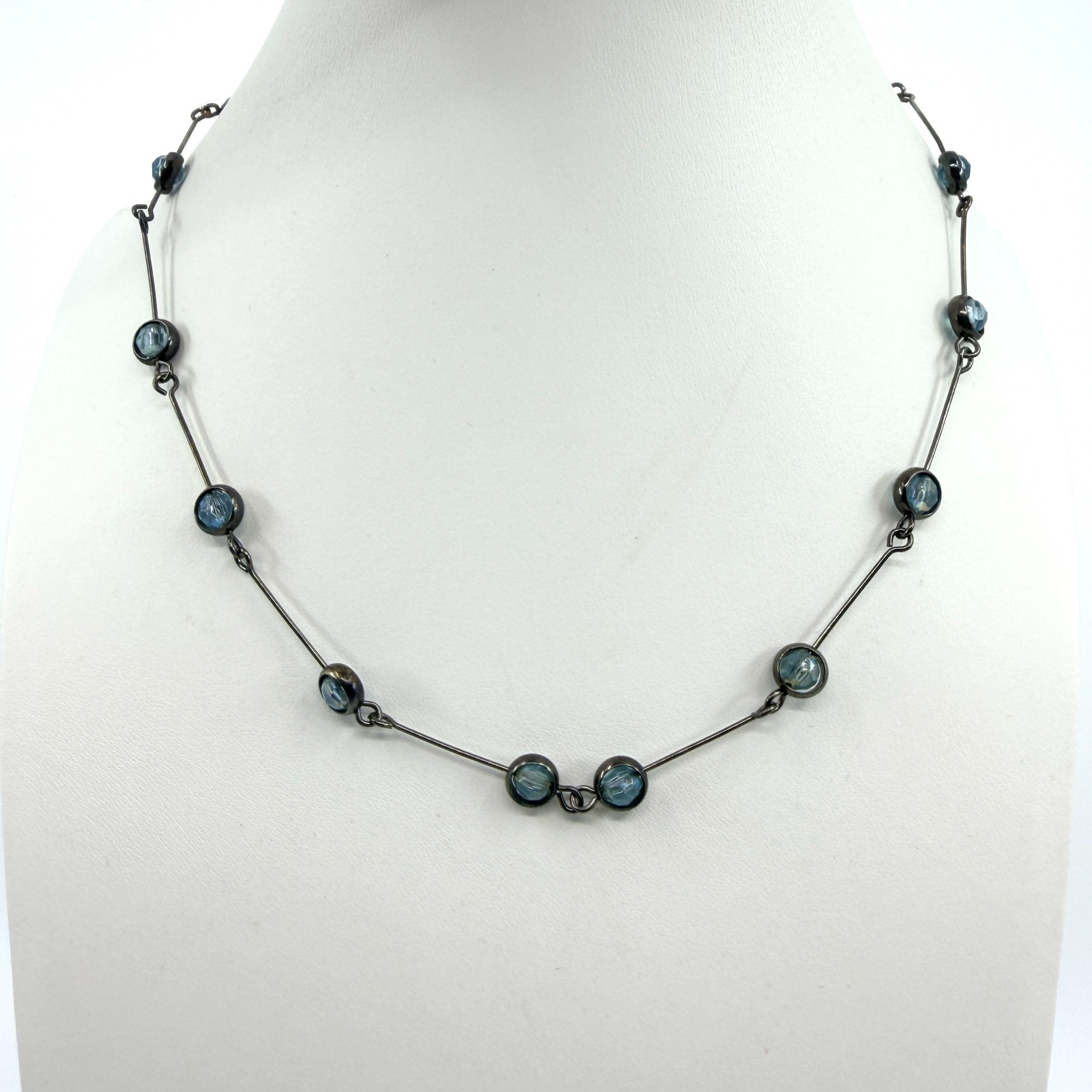 VTG Gunmetal Tone Blue Crystal Glass Necklace Station Link Bar Dainty Minimalist