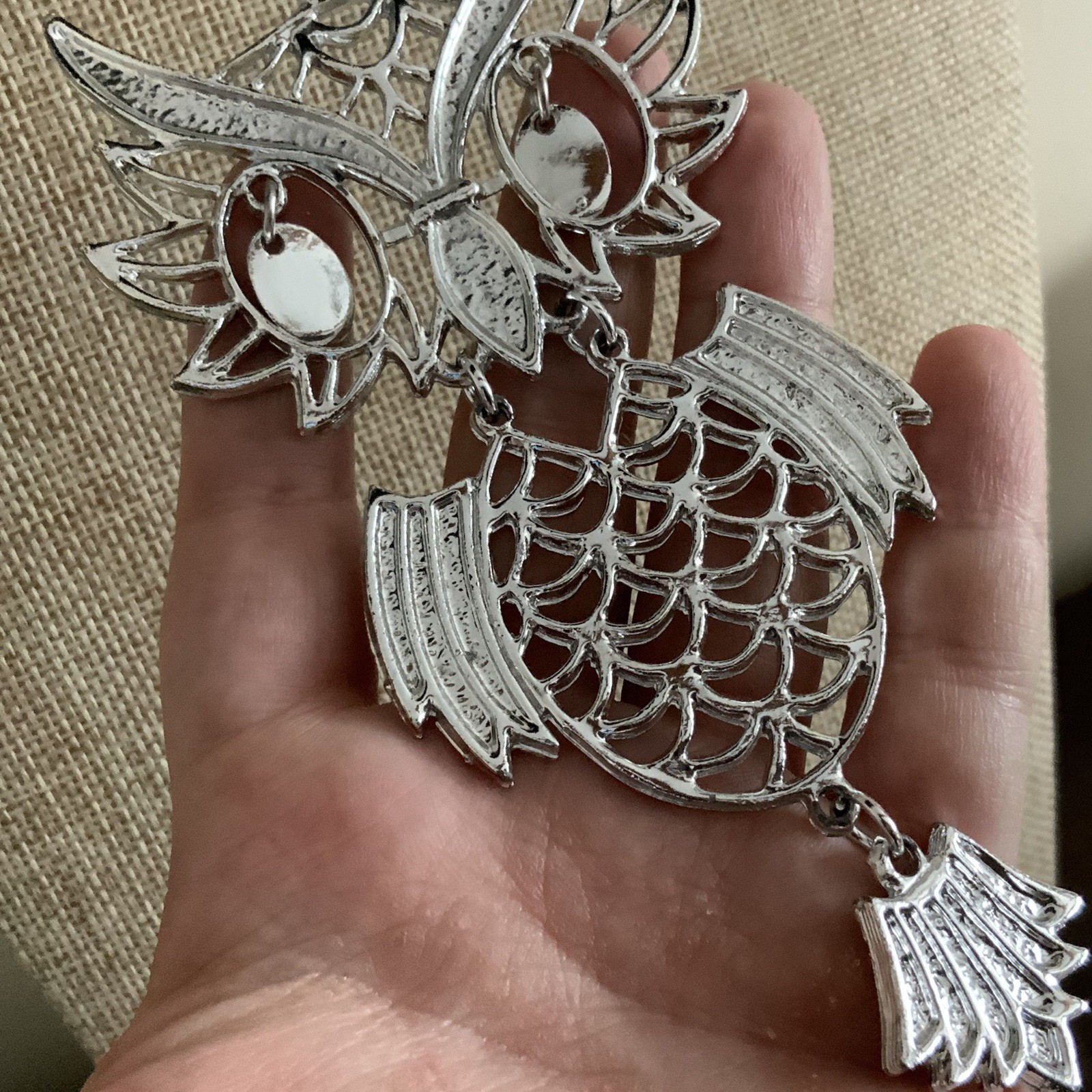 Vintage 60s silver tone articulated owl link necklace