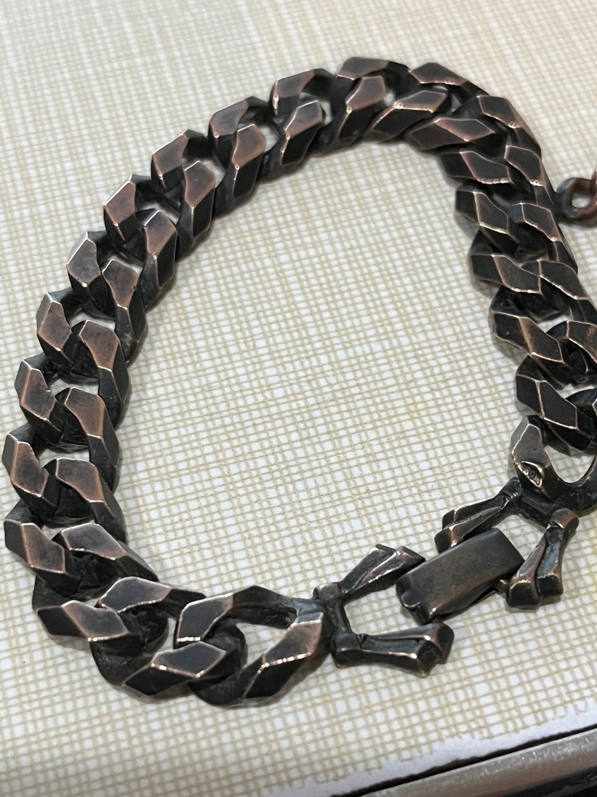 Vintage 7.25″ Curb Chain Heavy Gothic BRACELET 2 Ball & Claw Charms Unusual