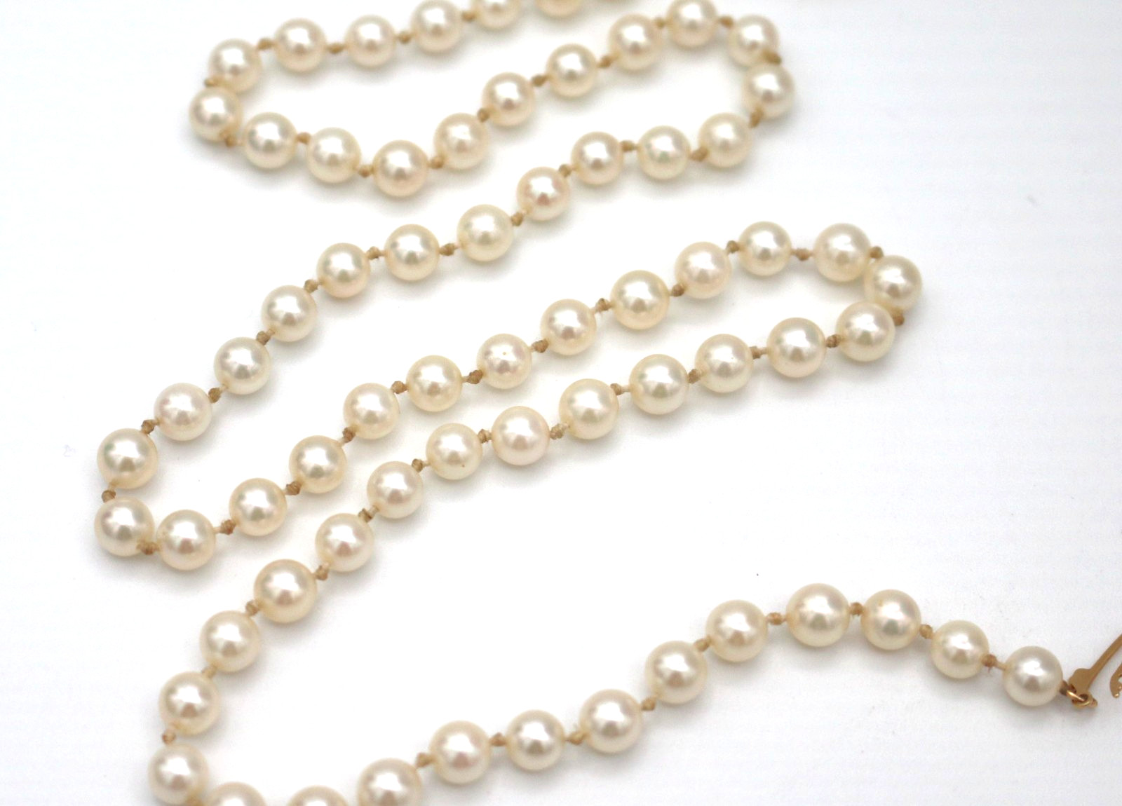 Stunning Vintage 14K Yellow Gold Strand Cultured Pearl Necklace 5.3 mm 19.5″