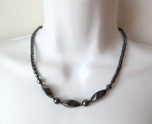 Vintage Hematite Semi Precious Stone Ball Twist Barrel & Cube Necklace 17.5 In