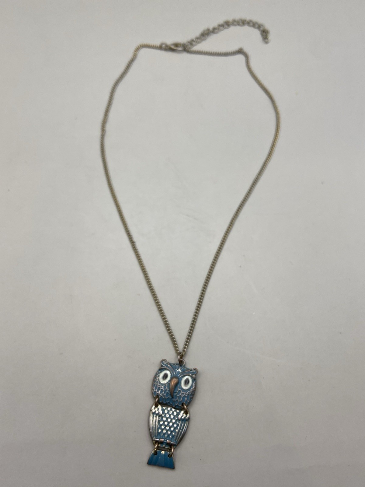Small Vintage Owl Pendant, Dangle, Retro, Chain Link Articulated Silver Tone