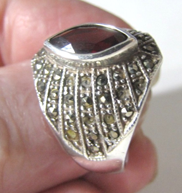 CW Sterling Silver Garnet Marcasite Ring Red Marquise Stone Missing Marcasites