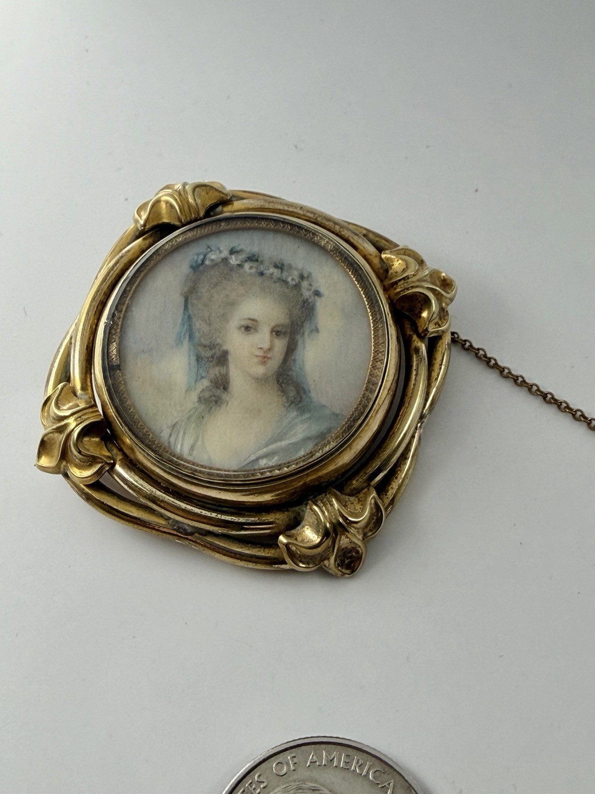 Victorian Hand Painted Georgian Lady Porcelain Portrait Frame Locket Brooch