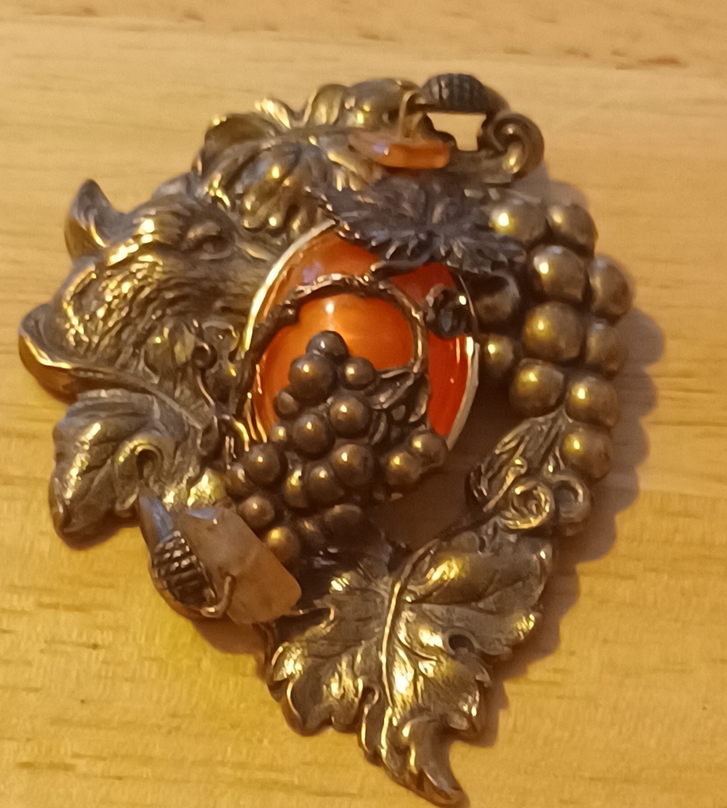 Vintage 3 D Nature Themed Brass Brooch. Not Sure What The Stone Is