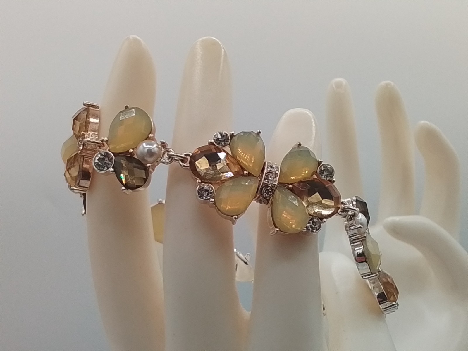 MILKY YELLOW FACETED HONEY-HUED MORPHO BUTTERFLY INSECT MOTIF TENNIS BRACELET