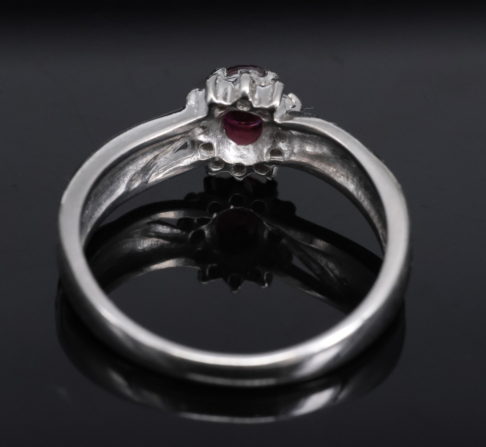 Vintage 0.35ct Intense Red Ruby & 0.09ct Diamond Platinum Ring Size 5.75