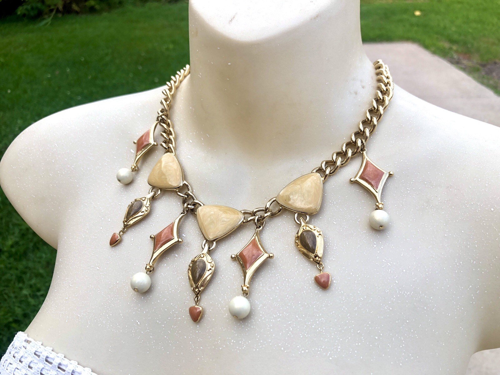 Vintage Trifari Gold Cream Tan Orange Enameled Drop Necklace