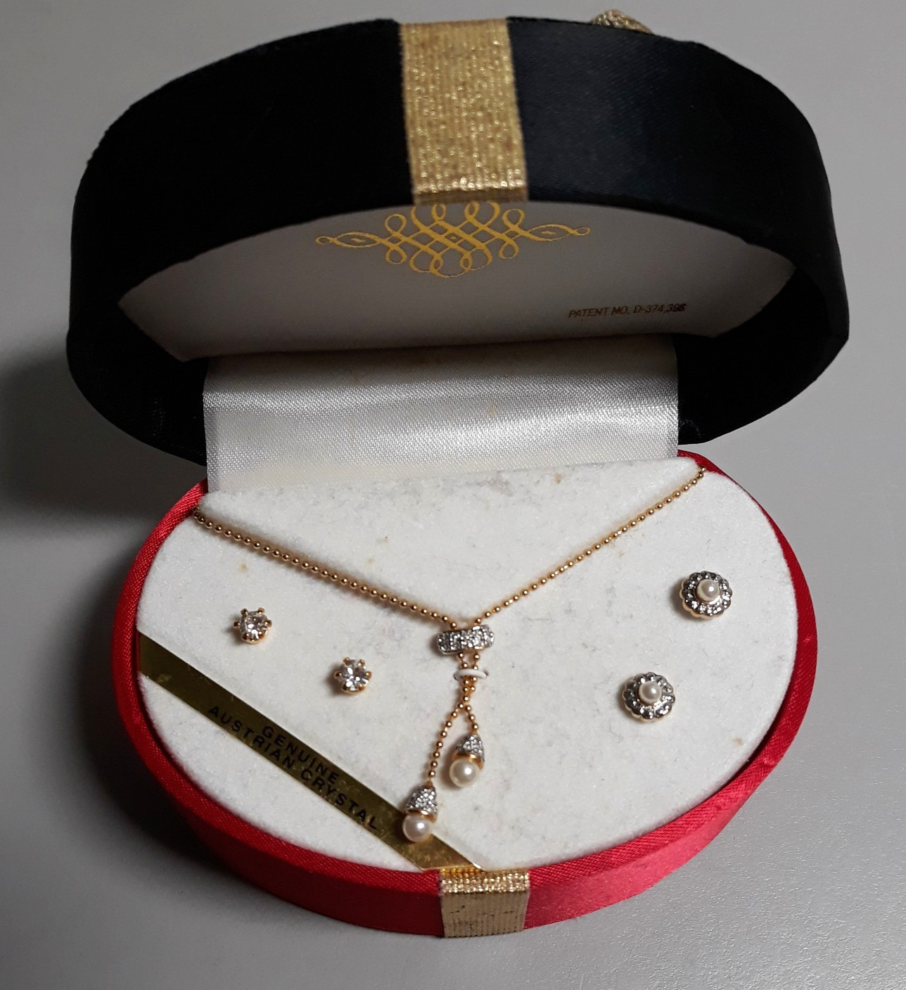 Vintage Austrian Crystal & Pearl Necklace Set w/ 2 Pairs Earrings Gold Tone NIB