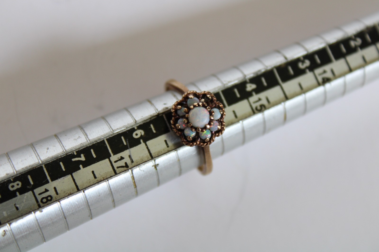 Vtg 10K Yellow Gold & Fire Opal Floral Cluster Ladies Estate Ring, 2.25g -S: 5.5