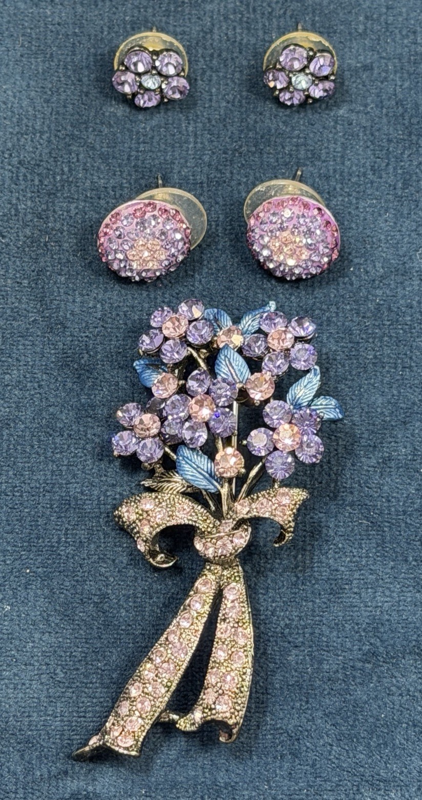 Vintage 90s Flower Bouquet Brooch Pierced Earrings 5 PC Set Purple Pink Gunmetal