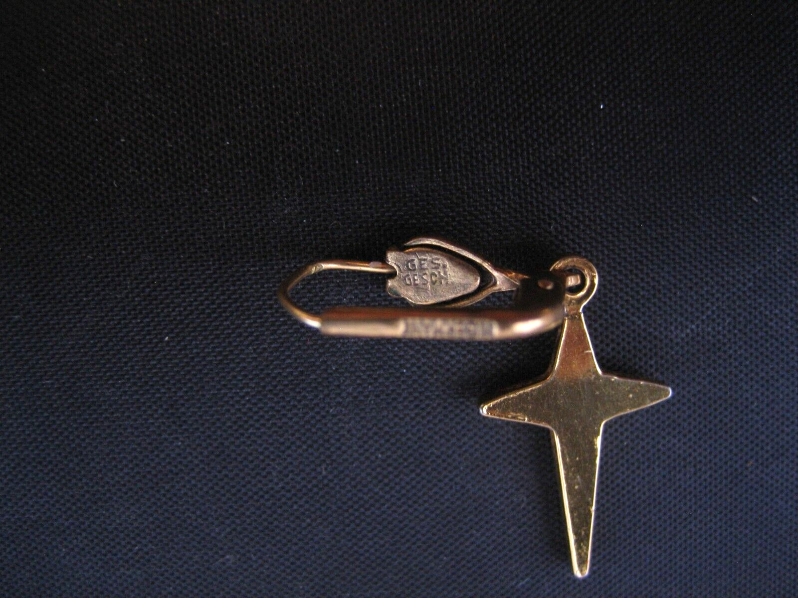 Vintage GES GESCH (Gesetzlich Geschutzt) West Germany Gold Tone Hook Earrings