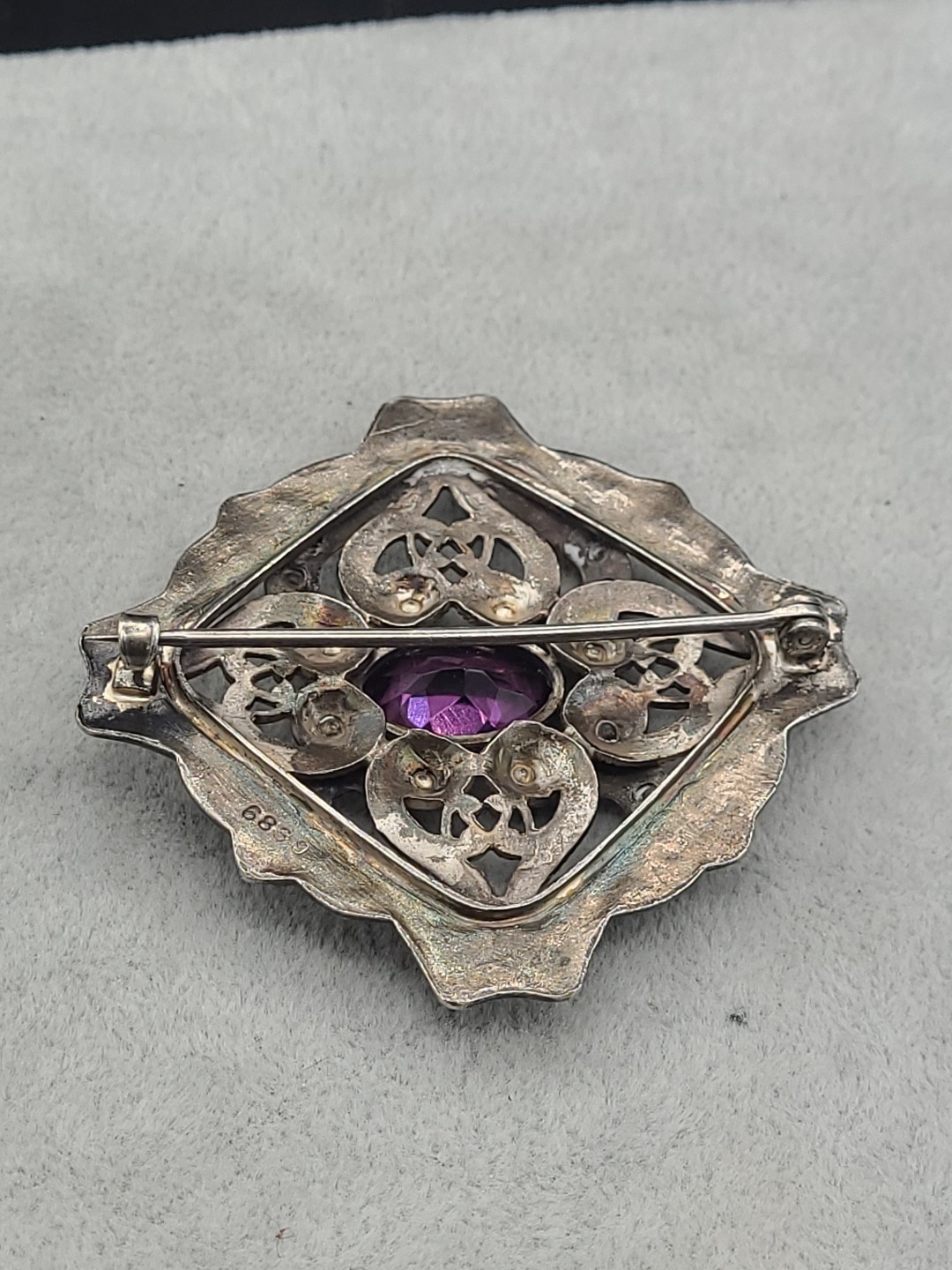 Vintage C-Clasp Art Deco Style Brooch Unknown Metal & Glass Stones Stamped 6839