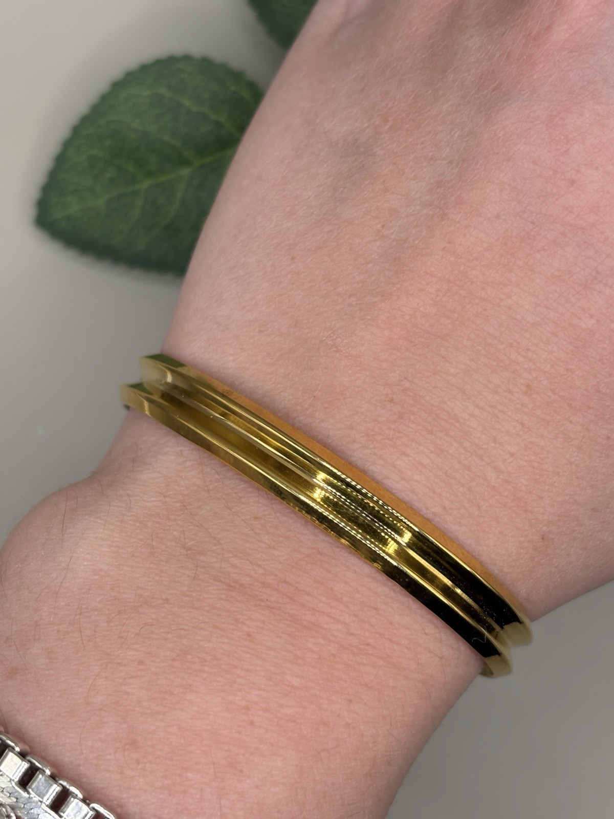Vintage Gold Tone Cuff Bracelet Minimalist Hinged Open Bangle