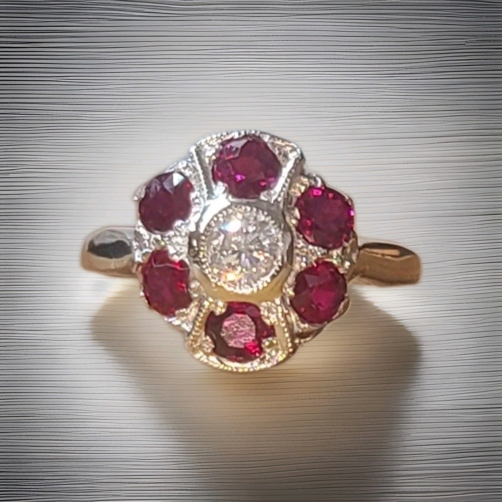 Platinum Vintage Engagement Ring 1.53ct. Natural Ruby Round Shape Diamond