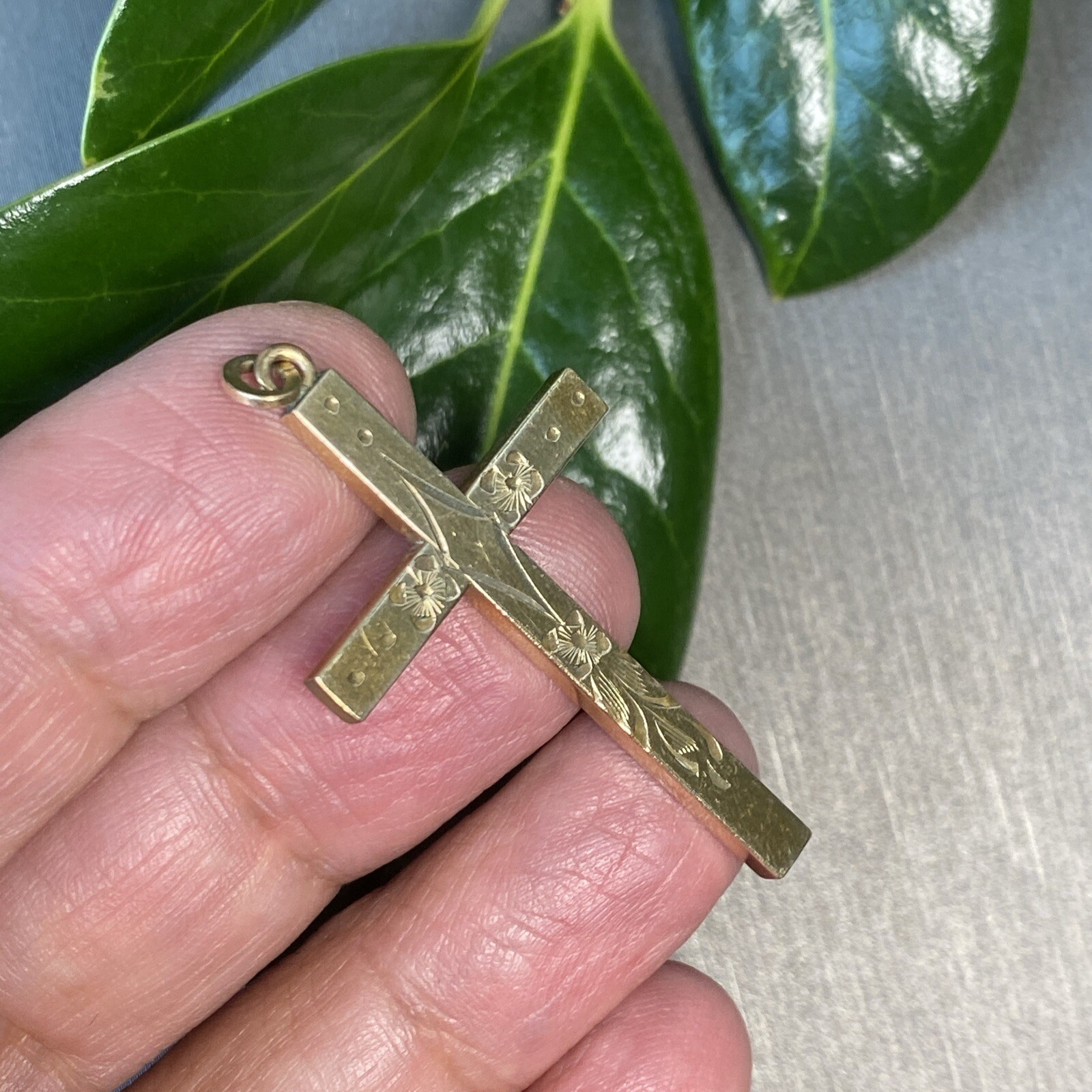 Vintage Cross Pendant Pre-owned Estate Jewelry 12K Gold Filled Antique Unmarked